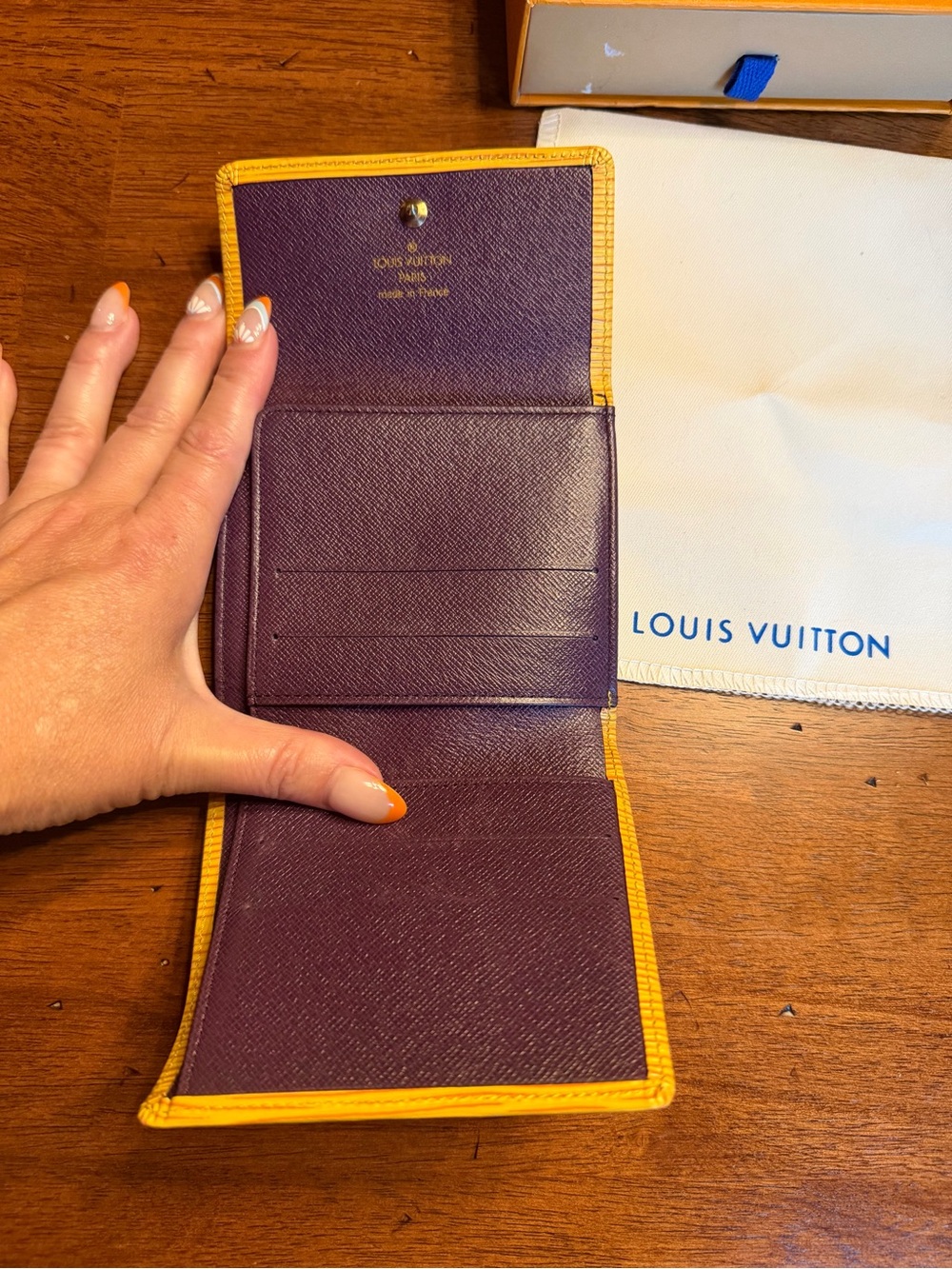 Louis Vuitton Vintage Yellow Epi Leather Wallet With Box- minimal wear- Lux - Picture 2 of 14
